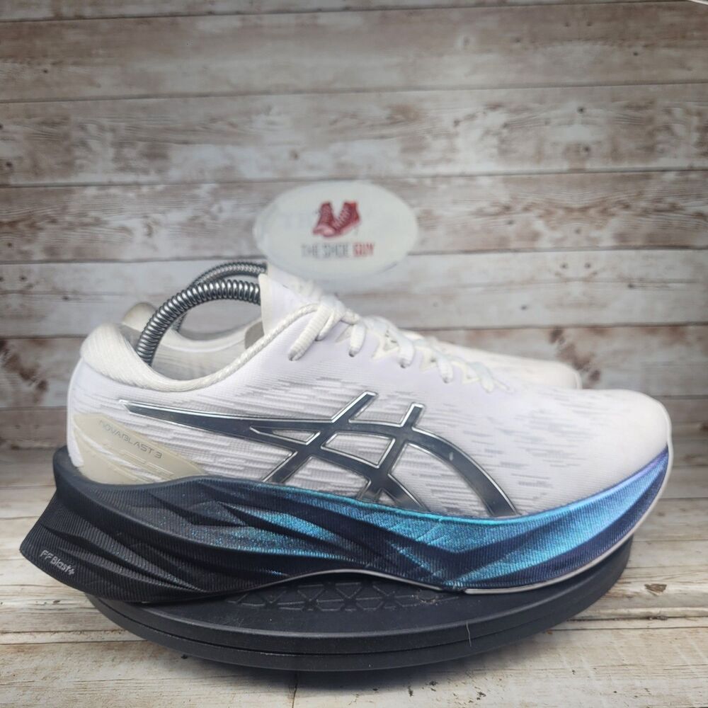 ASICS Novablast 3 Platinum Men's Size 8.5 White Silver Breathable Running Shoes